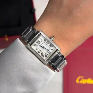 WOMEN'S WATCH