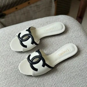 CHANEL SANDAL