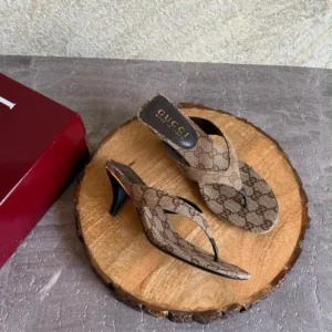 GUCCI SANDAL