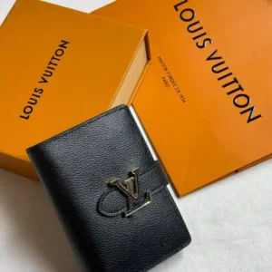LV WALLET