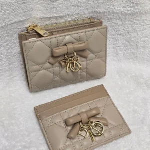 DIOR WALLET