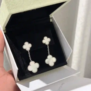 EARING