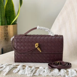 BOTTEGA VENETA BAG