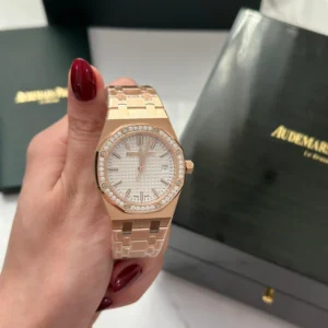WOMEN'S WATCH