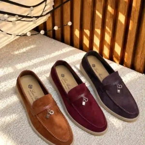 LOAFER