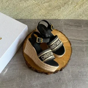 DIOR SANDAL