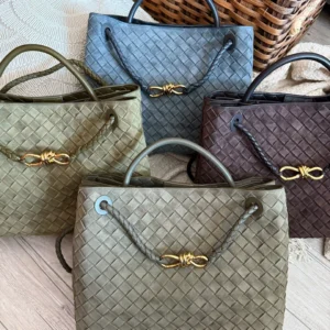 BOTTEGA VENETA BAG