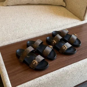 LV SANDAL
