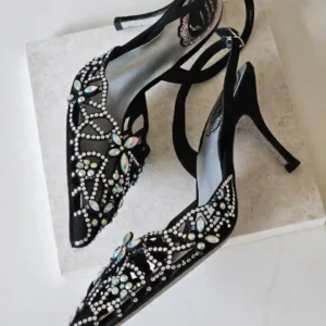 WOMEN'S SHOES