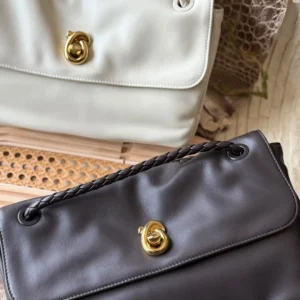 BOTTEGA VENETA BAG